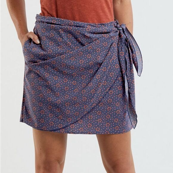 Toad & Co Skirt Performance Hiking Outdoors Faux Wrap Floral Size Small - Picture 1 of 8